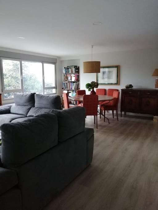 Piso Impecable 140M En El Centro De Vigo Apartman Kültér fotó